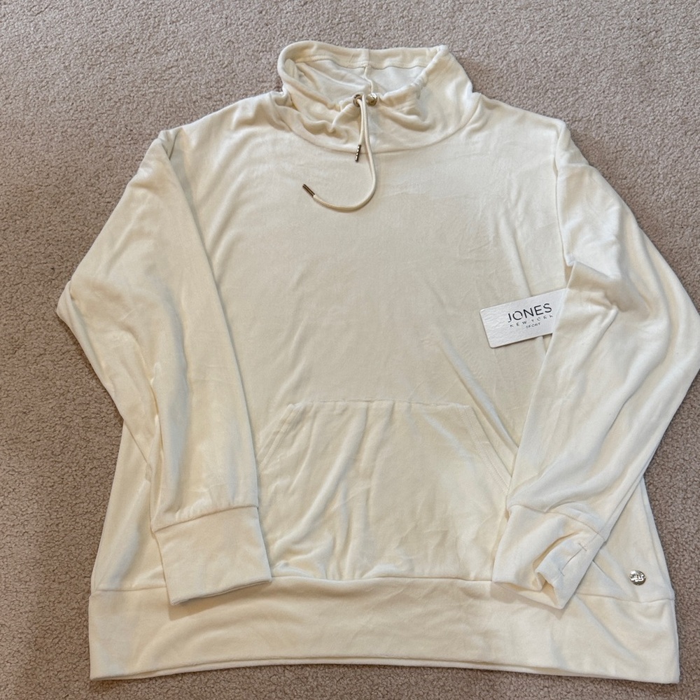 Jones New York Cream Turtleneck
